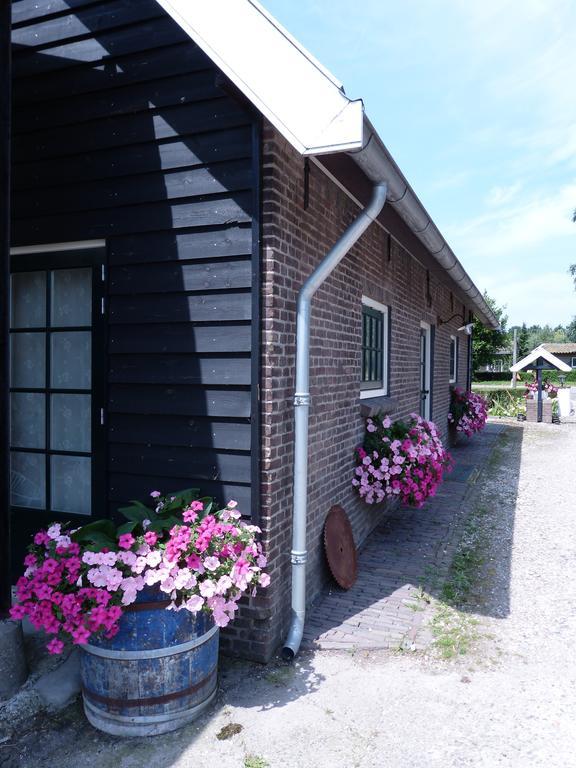 Boerderij Honswijck Guest House Weesp Eksteriør bilde
